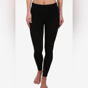 NIP Laundry by Shelli Segal 2 Pack Fleece-Lined Footless Tights Small